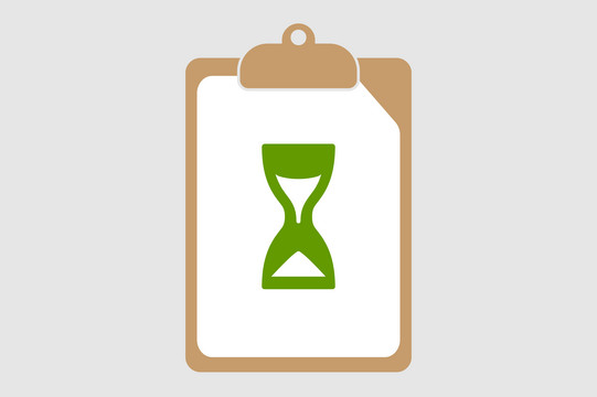 Blatt auf Klemmbrett mit Sanduhr.